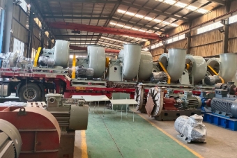 玻璃鋼風(fēng)機(jī)